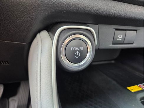 Used 2025 Toyota Grand Highlander AWD Hybrid image 29