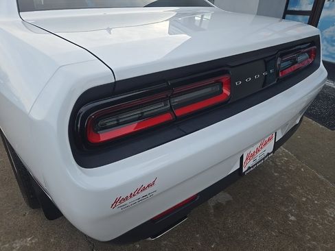 Used 2015 Dodge Challenger SXT w/ Sound Group image 19