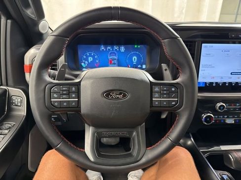 Used 2025 Ford F150 Raptor AWD/4WD image 23