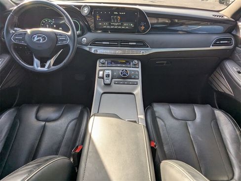 Used 2022 Hyundai Palisade Calligraphy w/ Cargo Package image 17