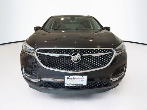 Used 2019 Buick Enclave Avenir image 2