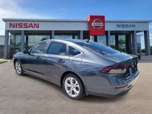 Used 2025 Honda Accord LX image 4