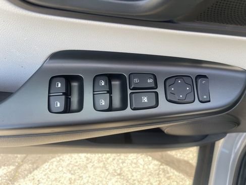 Certified 2023 Hyundai Kona SEL AWD/4WD image 12