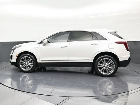 Certified 2023 Cadillac XT5 Premium Luxury w/ Technology Package FWD image 2