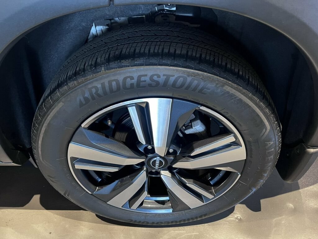 Used 2023 Nissan Rogue SL w/ SL Premium Package AWD/4WD image 27