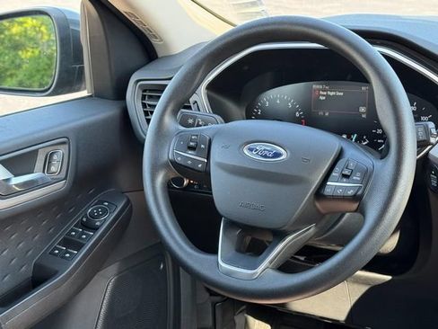 Used 2020 Ford Escape SE AWD/4WD image 12