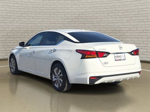 Used 2025 Nissan Altima 2.5 S image 7