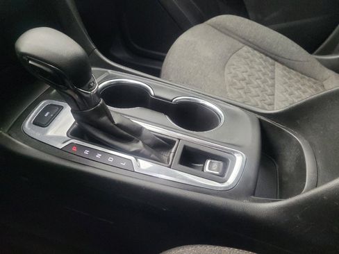 Used 2023 Chevrolet Equinox LT AWD/4WD image 26