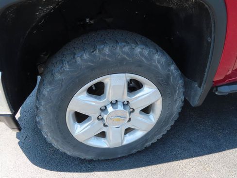 Used 2021 Chevrolet Silverado 3500 LTZ w/ LTZ Plus Package AWD/4WD image 11