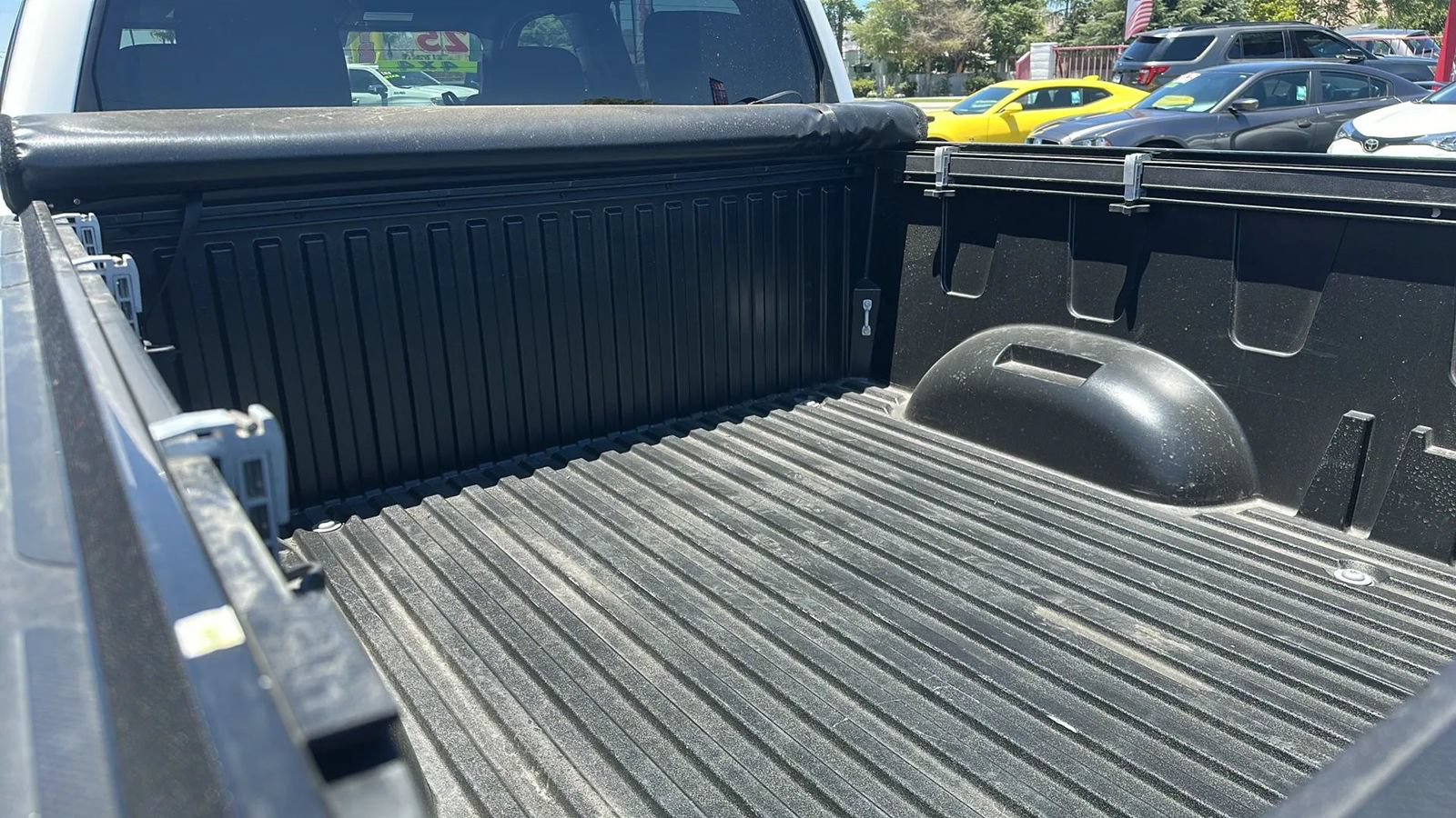 Used 2025 Toyota Tundra SR AWD/4WD image 11