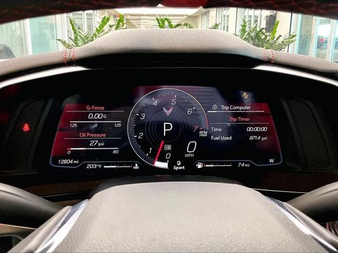 Used 2024 Chevrolet Corvette Stingray Preferred Cpe w/ 2LT image 21