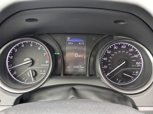 Used 2024 Toyota Camry SE FWD image 30