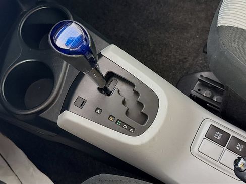 Used 2013 Toyota Prius C Three FWD image 19