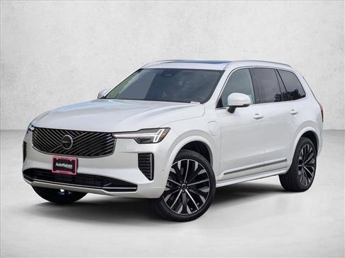 Certified 2025 Volvo XC90 T8 Plus w/ Protection Package Premier image 1