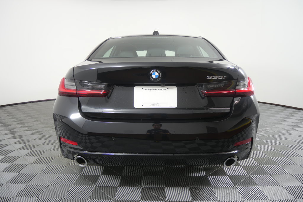Certified 2026 BMW 330i Sedan RWD image 5