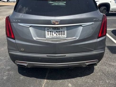 Used 2021 Cadillac XT5 Premium Luxury FWD image 4