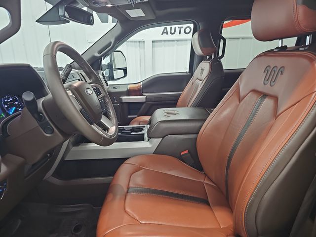 Used 2019 Ford F350 King Ranch w/ King Ranch Ultimate Package AWD/4WD image 9