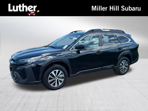 Used 2024 Subaru Outback Premium AWD/4WD image 1
