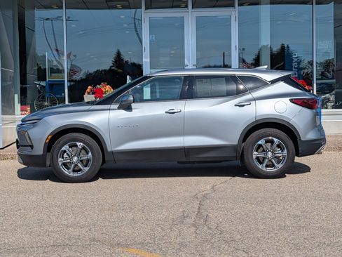 Certified 2025 Chevrolet Blazer LT AWD/4WD image 5