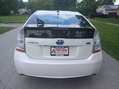 Used 2011 Toyota Prius Four w/ Solar Roof Pkg FWD image 9