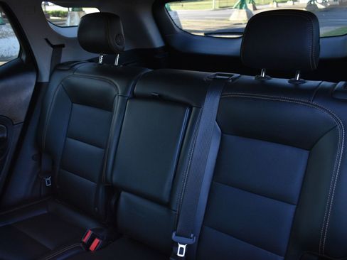 Used 2020 GMC Terrain SLT w/ Preferred Package AWD/4WD image 18