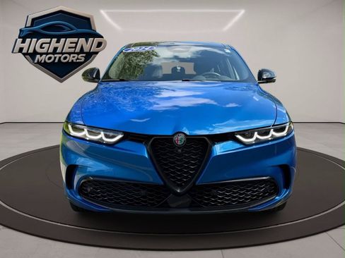Used 2024 Alfa Romeo Tonale Veloce AWD/4WD image 9