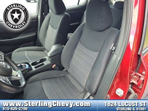 Used 2020 Nissan Leaf SV w/ Protection Package image 10