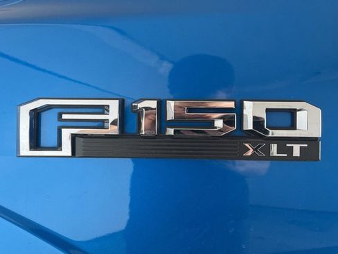 Used 2019 Ford F150 XLT w/ Equipment Group 302A Luxury AWD/4WD image 36