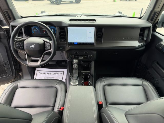 Used 2025 Ford Bronco Badlands AWD/4WD image 17