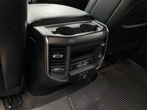 Used 2024 RAM 1500 Laramie AWD/4WD image 29