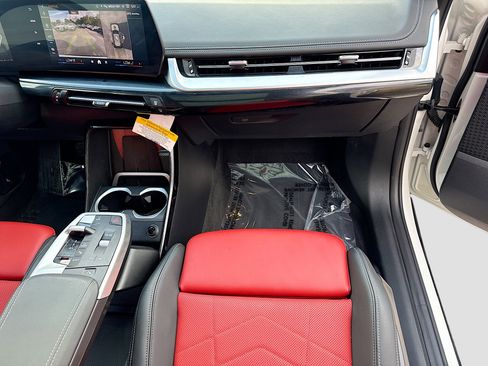 Used 2025 BMW X1 xDrive28i w/ Technology Package AWD/4WD image 17