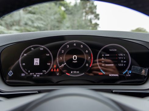 New 2026 Porsche Cayenne Coupe image 29