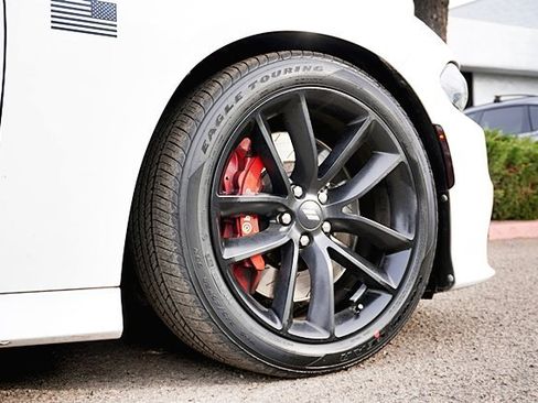 Used 2019 Dodge Charger Scat Pack w/ Stars & Stripes Edition image 9