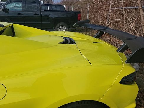 Used 2021 Chevrolet Corvette Stingray Preferred Conv w/ Z51 Performance Package image 15