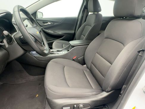 Used 2023 Chevrolet Malibu LT image 5