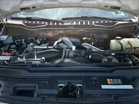 Used 2022 Ford F250 Lariat w/ Lariat Value Package image 32