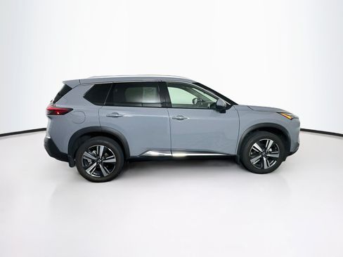 Used 2023 Nissan Rogue SL AWD/4WD image 10