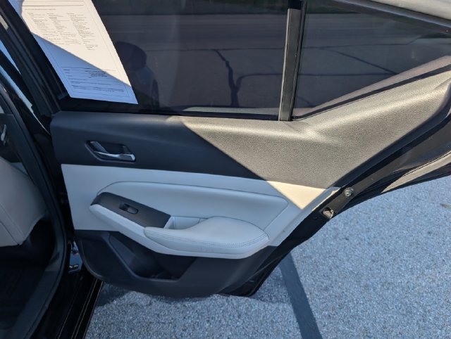 Used 2019 Nissan Altima 2.5 SL FWD image 7