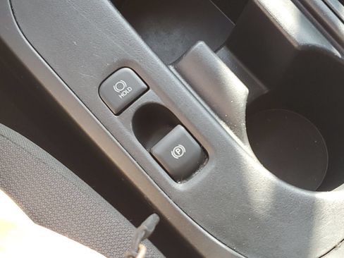 Certified 2024 Toyota Corolla LE FWD image 31