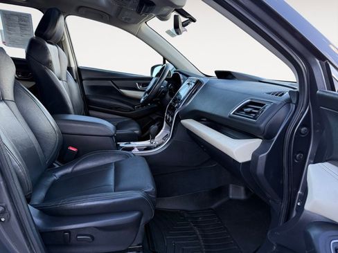 Used 2022 Subaru Ascent Limited w/ Technology Package image 17