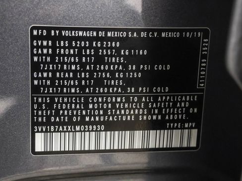 Used 2020 Volkswagen Tiguan S image 48