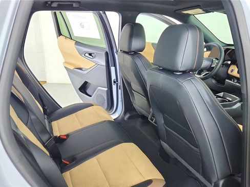 New 2026 Chevrolet Equinox ACTIV w/ Convenience Package III image 37