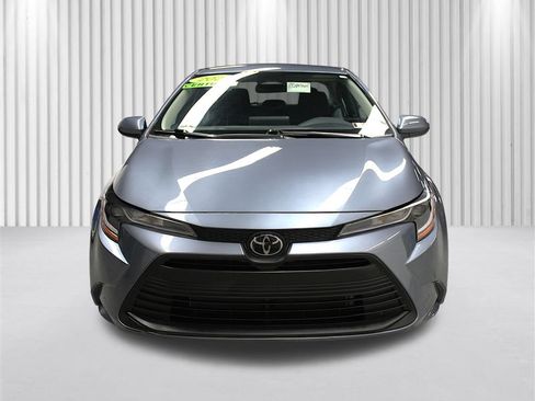 Used 2024 Toyota Corolla LE FWD image 37