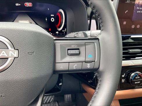 New 2026 Nissan Pathfinder Platinum w/ Cargo Package AWD/4WD image 30