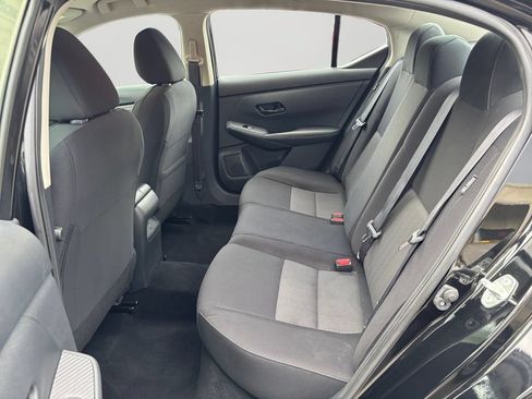 Used 2025 Nissan Sentra SV FWD image 15