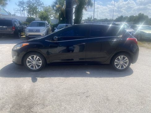 Used 2014 Hyundai Elantra GT FWD image 4
