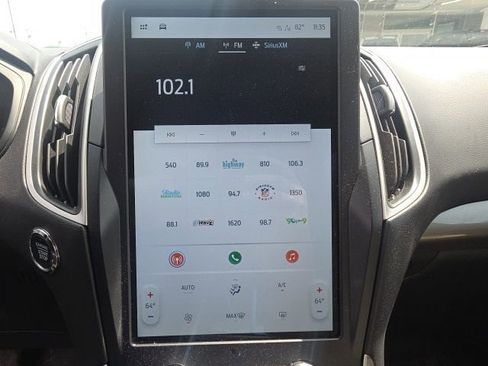 Used 2024 Ford Edge SE image 9