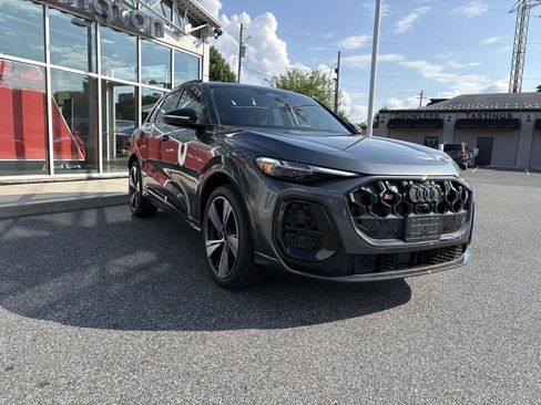 New 2026 Audi SQ5 Premium Plus AWD/4WD image 7
