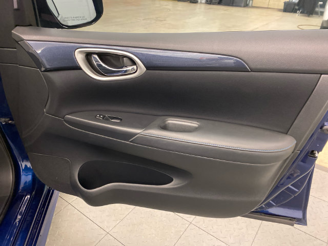 Used 2017 Nissan Sentra SR w/ Driver's Assist Package FWD image 30