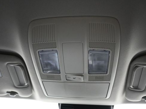 Used 2021 MAZDA CX-5 Touring image 23